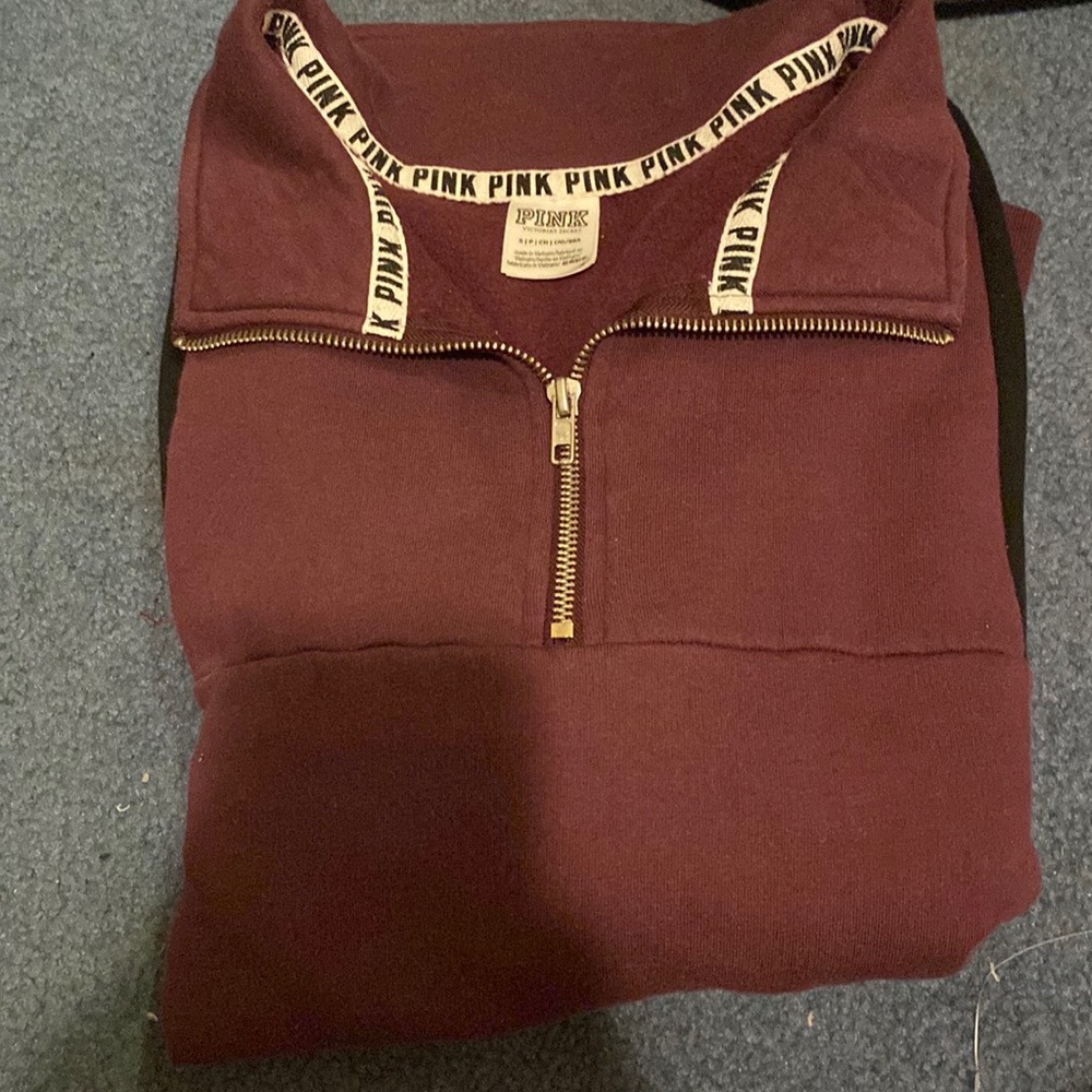 Pink half zipper collar sweatshirt